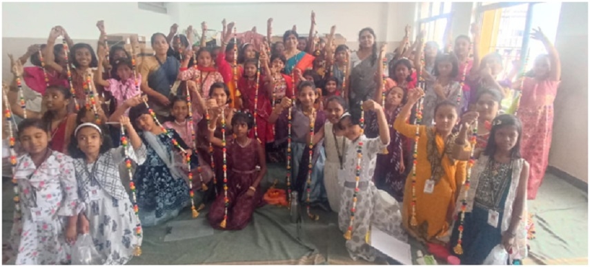 मोत्याचे तोरण तयार करणे